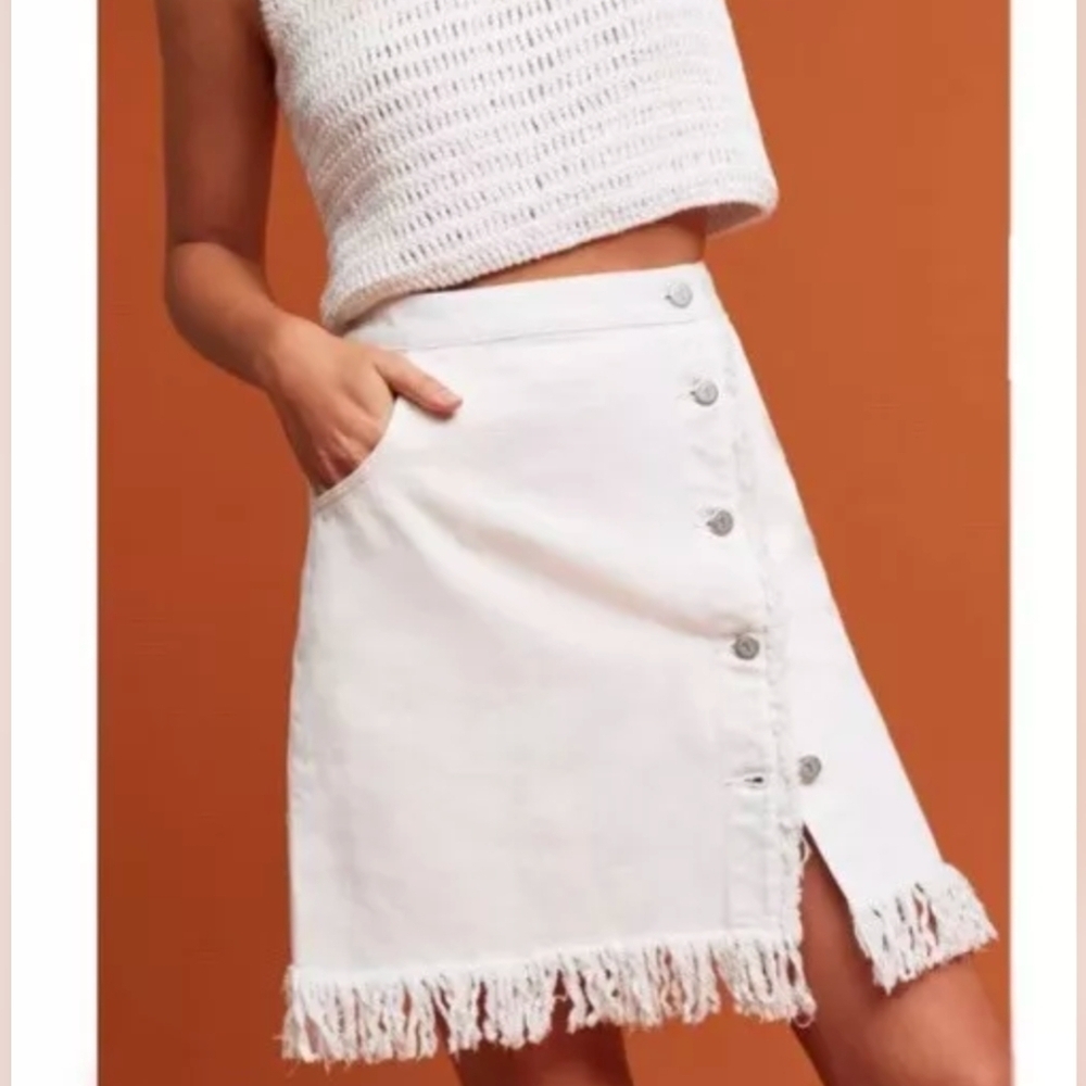 Anthropologie Pilcro and the Letterpress White Denim Raw Hem Fringe Skirt 14